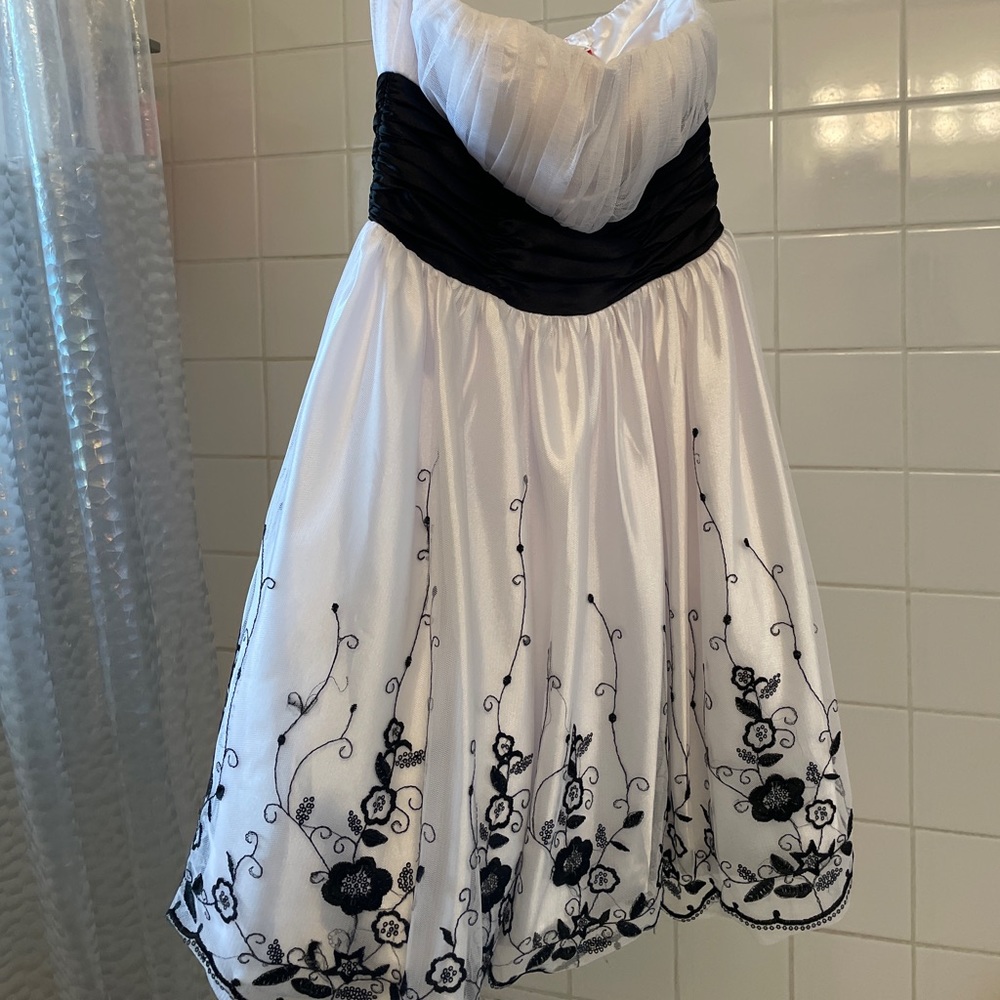 Strapless White Homecoming/ Prom Dress
